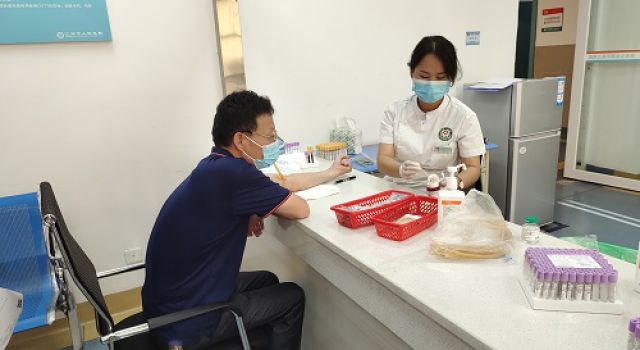 四川九綿高速JL8總監辦組織員工健康體檢活動(dòng)，為員工健康護航